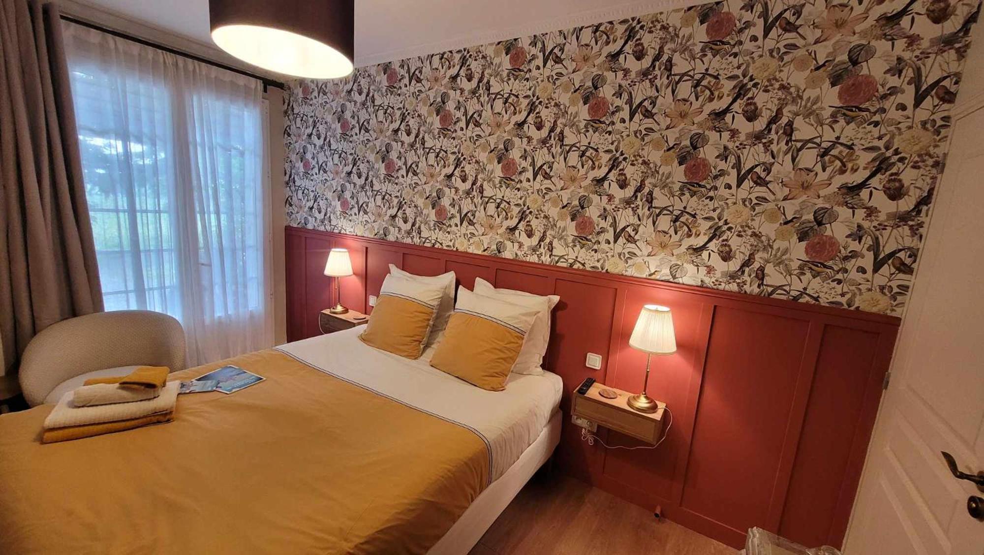 Bed and Breakfast A L'Ombre De La Treille -Proche Saint-Emilion Exterior foto
